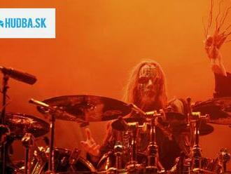 Zomrel bubeník Joey Jordison, zakladajúci člen kapely Slipknot