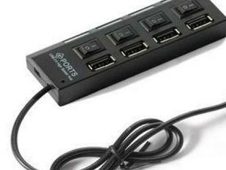 Praktický 4 portový USB 2.0 hub na pripojenie zariadení k počítaču, každý s vlastným vypínačom.