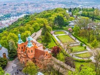 Praha priamo v centre pri Petřínskej rozhľadni v Hoteli Chevron **** s raňajkami formou bufetu