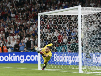 Donnarumma po poslednej penalte nevedel, že Taliani vyhrali