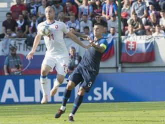 Slavia Praha získala na hosťovanie útočníka Krmenčíka