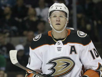 Corey Perry podpísal dvojročnú zmluvu s Tampou Bay