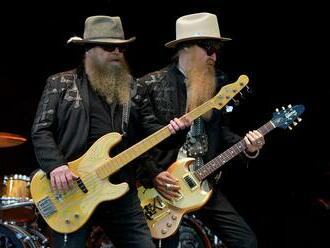 Zemřel Dusty Hill. Vousatý basista byl přes půl století oporou ZZ Top