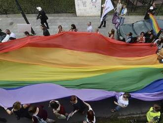 Otrasná smrť! Kameramana dobili na proteste proti LGBTQ: Okolitý svet reaguje