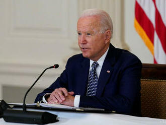 Biden neľutuje odsun vojakov z Afganistanu