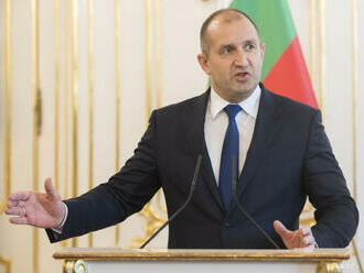 Bulharský prezident Radev poveril socialistov, aby zostavili vládu