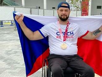 Druhá paralympijská medaile pro Česko. Koulař Kisý se konečně dočkal bronzu