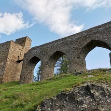 Velhartice - Šumava, tajemno, strašení, Werich i smích