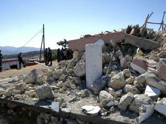 Krétu zasiahlo silné zemetrasenie, otrasy poškodili viacero budov a hlásia už aj prvú obeť  
