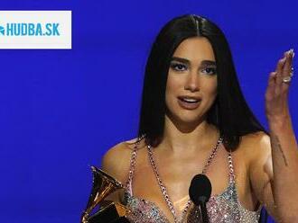 Dua Lipa prepisuje históriu: Speváčka sa nebojí riskovať ani ukázať nedokonalosti