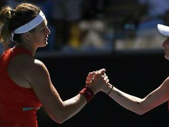 Těžká bitva. Tenistka Vondroušová v Melbourne padla s ranařkou Sabalenkovou