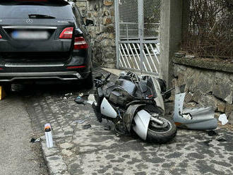 Nehoda na bratislavskej Kolibe si vyžiadala život motorkára