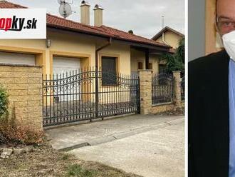 Trnka vo finančných problémoch? VIDEO Jeho luxusná vila s bazénom je na predaj, túto mastnú sumu si za ňu pýta