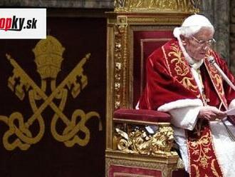 Šokujúce priznanie po dlhých rokoch: Emeritný pápež Benedikt XVI. mal klamať vo vyjadrení