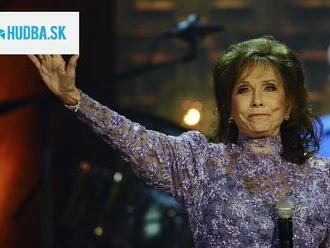 Vo veku 90 rokov zomrela hviezda country hudby Loretta Lynn