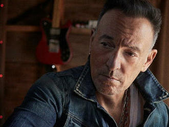 VIDEO: Bruce Springsteen vzdává v 