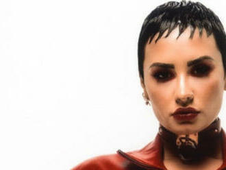 NAžIVO: Demi Lovato v Torontu ukázala, jak vypadá pohřeb její popové hudby