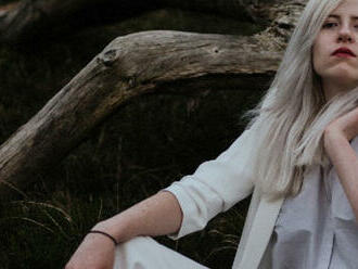 Projekt Amber Arcades připravil na únor nové album