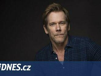 Herec Kevin Bacon přišel o většinu svého jmění v Ponziho schématu