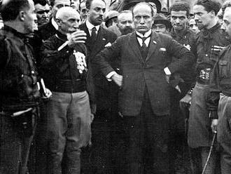 Před sto lety si Mussolini řekl o absolutní moc. O den později se Itálie změnila