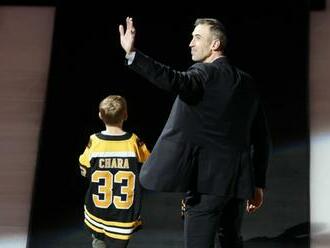 Legendárny „Big Z“. Chára zažil dojímavú rozlúčku s Boston Bruins a búrlivé ovácie  