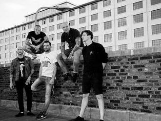 Street punk večírek s The Young Ones a La Inquisición už ve čtvrtek v Underdogs