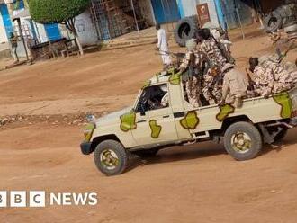 Chad protests: Overnight curfew after protests turn deadly