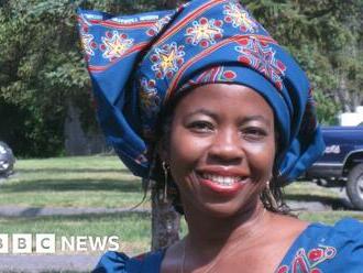 The Nigerian woman cleaning up a land soaked in oil