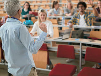 Potřeby průmyslu se radikálně mění, podle toho by se měli změnit studenti