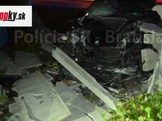 To snáď ani nie je možné: Ďalšia nehoda v Bratislave! Polícia vodičovi namerala vyše 3 promile