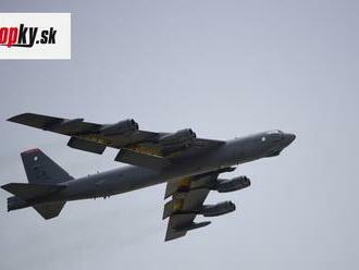 USA chcú údajne umiestniť v Austrálii bombardéry B-52, Čína to kritizuje