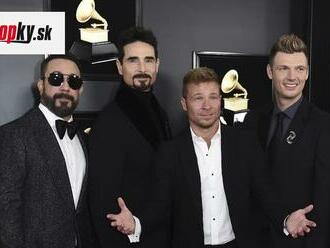 Fešák z Backstreet Boys ohúri aj po rokoch: Vyzlečie sa a... Fanúšičky omdlievajú!