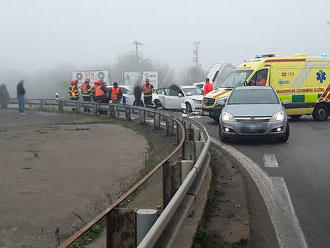 Hasič ve svém volnu pomohl u vážné nehody u Rohlenky na Brněnsku, bylo potřeba resuscitovat člověka