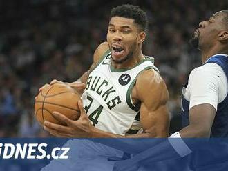 Osmá výhra, klubový rekord. Milwaukee pokračuje v povedeném startu sezony NBA