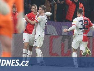 Při gólu Slavie sudí nechyboval, nepředcházel mu zjevný faul, řekla komise