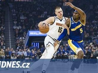 Denver se kvůli covidu musí v NBA dočasně obejít bez hvězdného Jokiče