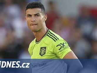 Ronaldo se opět opřel do trenéra: Postavit mě na pár minut? Provokace