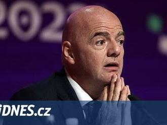 Klidně mě ukřižujte, ale Katar nechte být. Evropa je pokrytecká, řekl Infantino