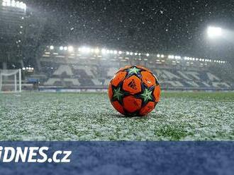 Začalo sněžit. Zimní Tipsport liga se nemusí bát, že její název nesedí