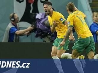 Austrálie - Dánsko 1:0, vítězové postupují do osmifinále, po hodině rozhodl Leckie