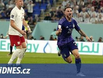 ONLINE: Polsko - Argentina 0:1, Messi nedal penaltu, skóruje Mac Allister