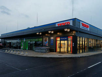 Tesco pokračuje v raste, otvára  dve nové predajne