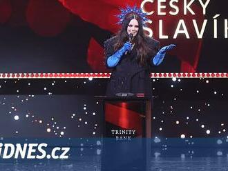 Český slavík 2022: Celebrity nejvíc přály cenu Farné, Ztracenému i Gottovi