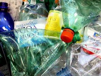 Plošné zálohování plastů? U obalů od mléka i tvrdého alkoholu to nepůjde