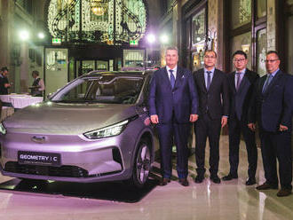 Do ČR a dalších zemí střední Evropy oficiálně přichází čínská značka Geely. Prodej zahájí elektromobilem Geometry C