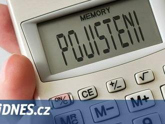 Někteří rodiče zvyšují pojistné částky pro případ invalidity svých dětí