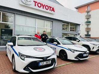 Městská policie v Jihlavě bude jezdit hybridy Toyota