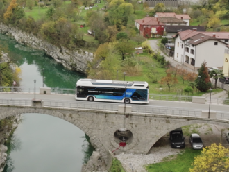 Vodíkový autobus bude v Mostě tři dny vozit cestující na lince 17