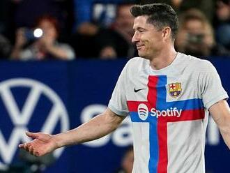 Barcelona vyhrala na pôde Osasuny 2:1, Lewandowski duel nedohral