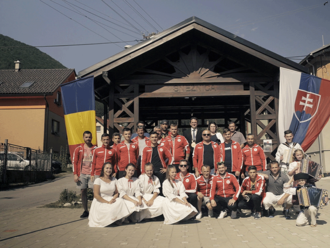 Tragikomédia o dedinskom futbale sa športovcom páči. Film je v našich kinách